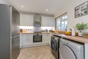 Kitchen- click for photo gallery